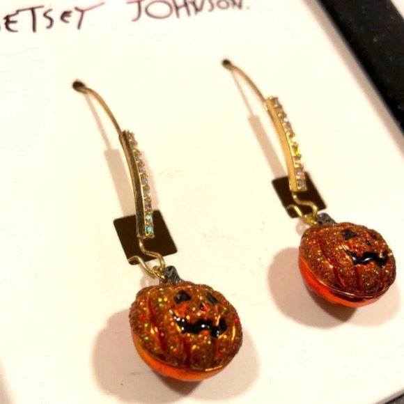 BETSEY JOHNSON SET Halloween Charm Necklace & Matching Pumpkin Earrings NEW NWT - Picture 3 of 8
